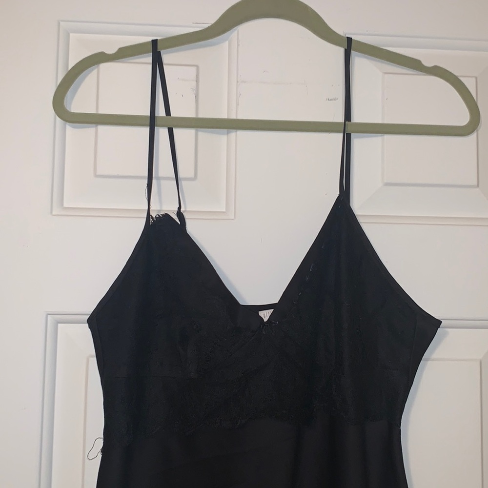 Gillian O’Malley sleeping gown